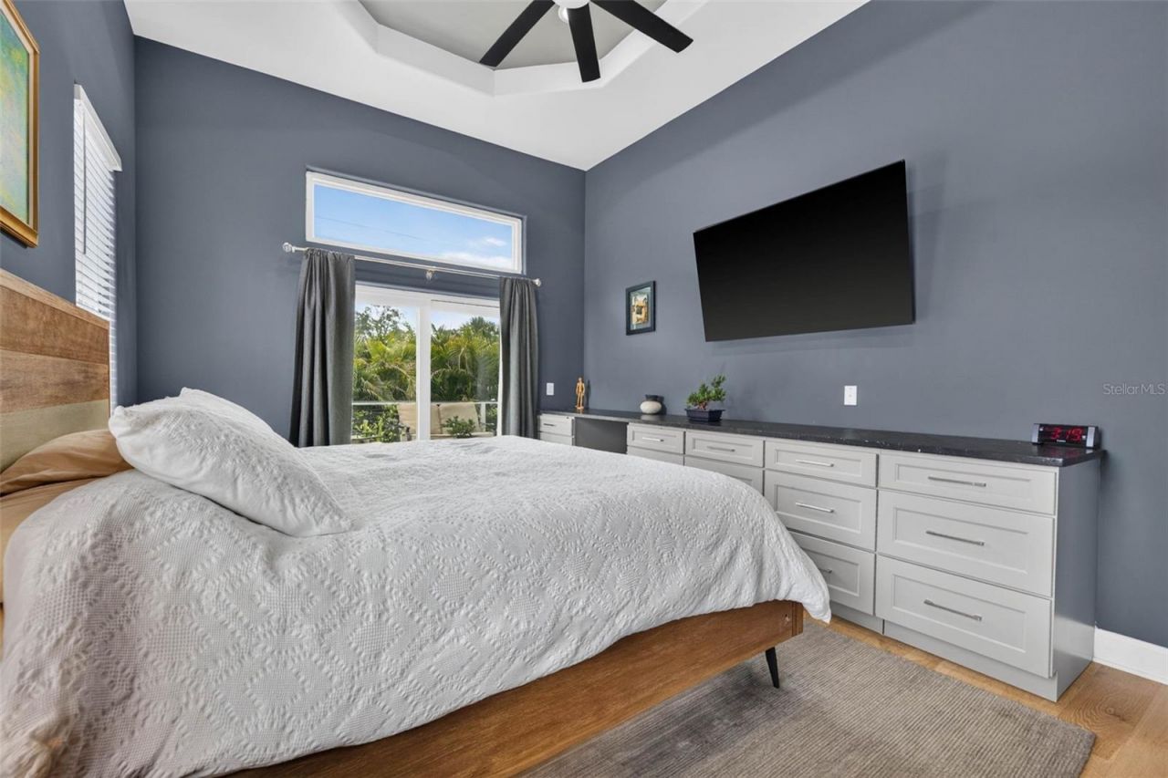 815 59th Avenue Ne, Saint Petersburg, FL 33703 Photo