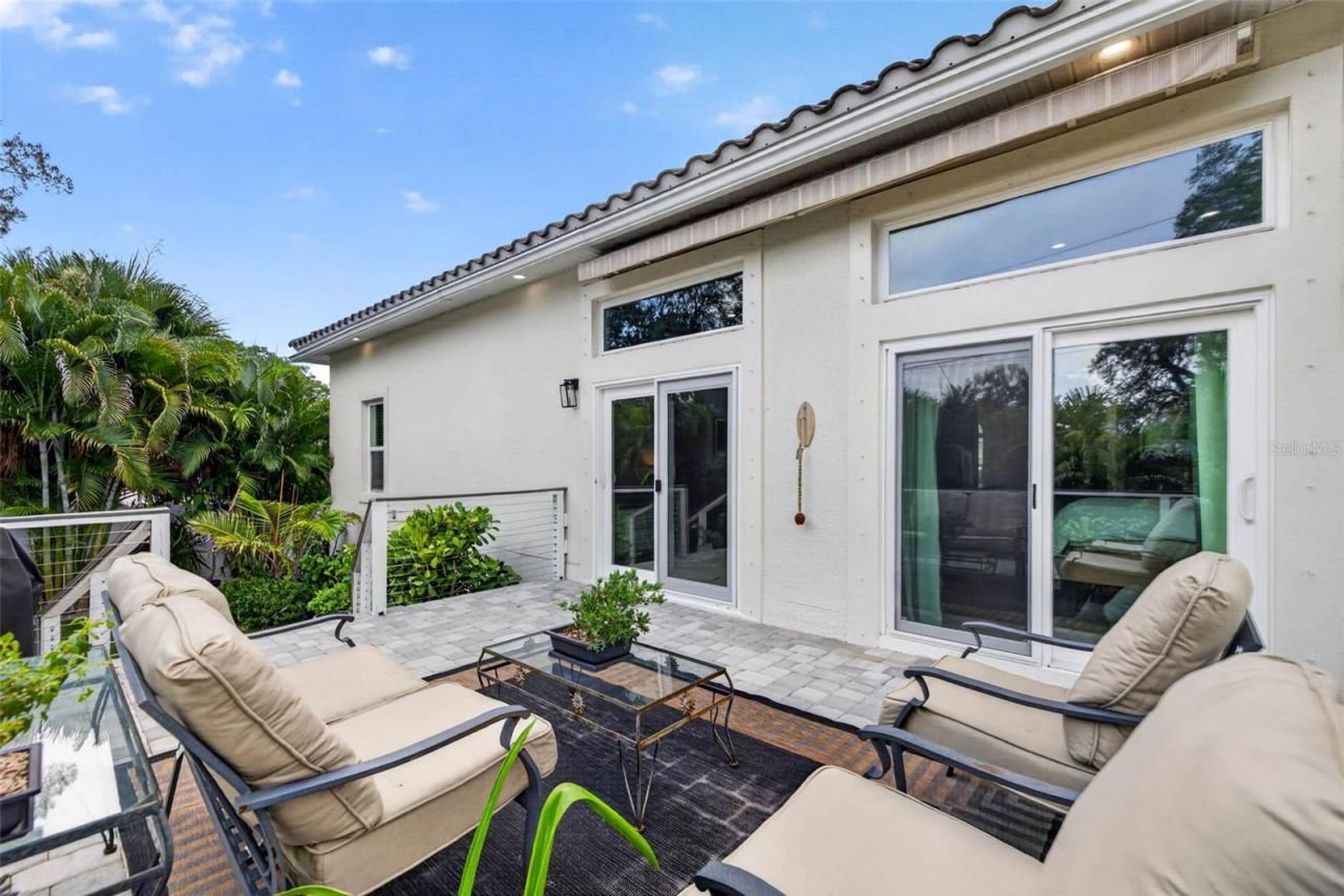 815 59th Avenue Ne, Saint Petersburg, FL 33703 Photo