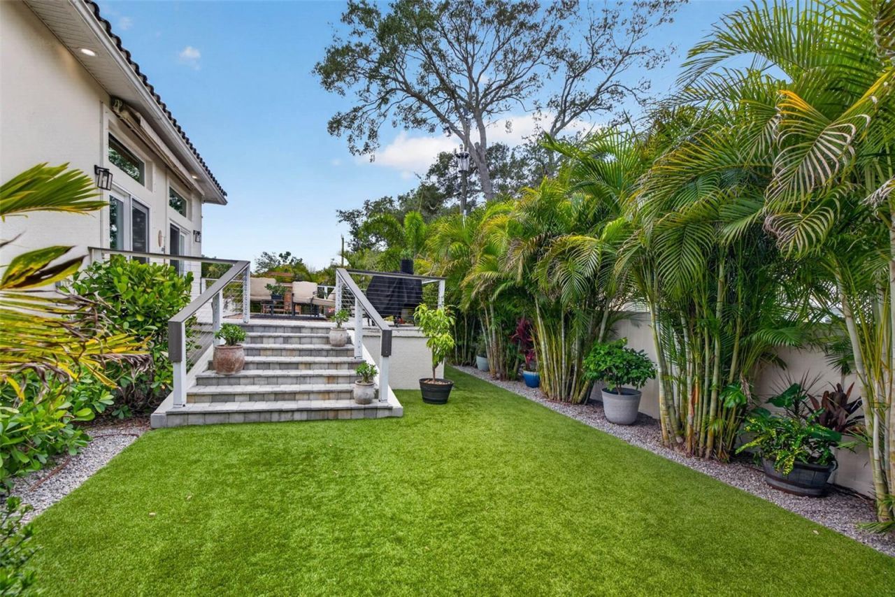 815 59th Avenue Ne, Saint Petersburg, FL 33703 Photo