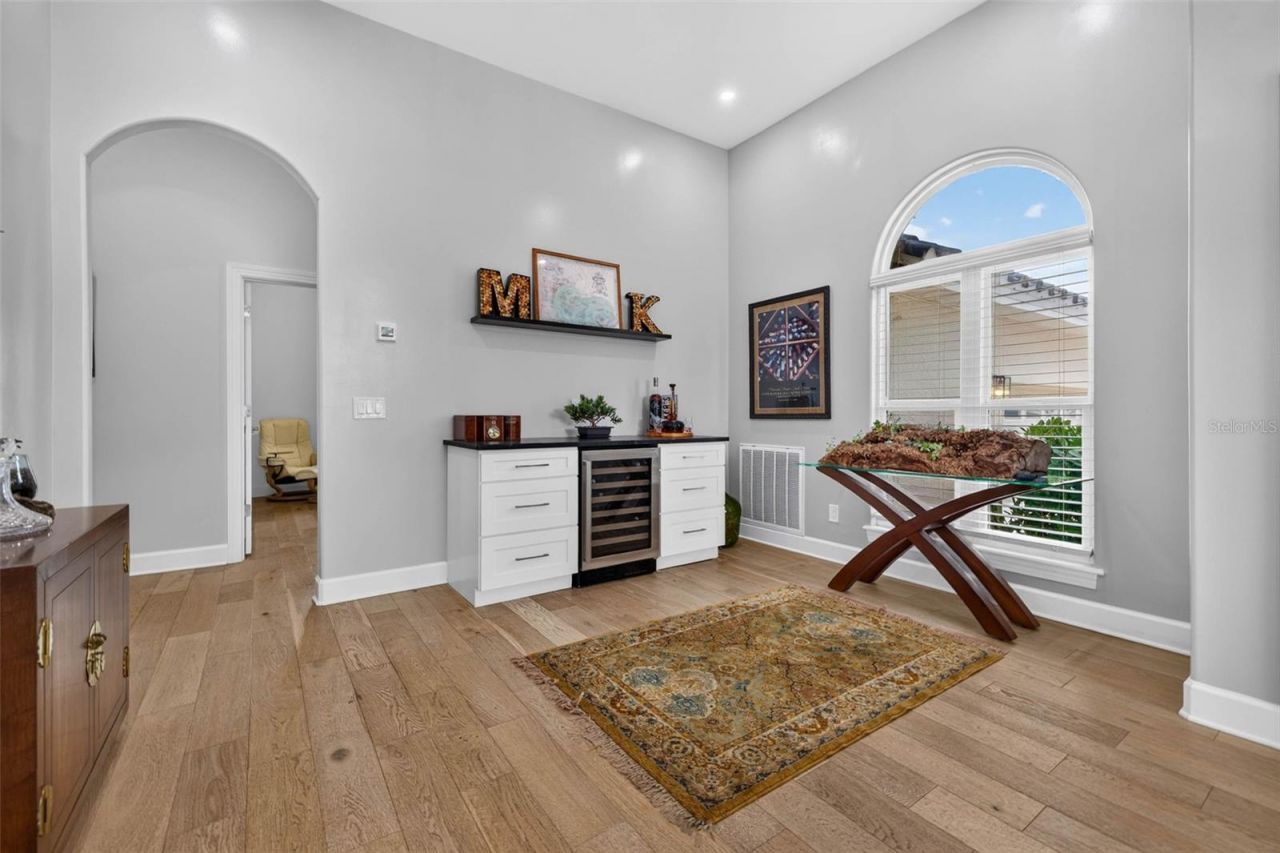 815 59th Avenue Ne, Saint Petersburg, FL 33703 Photo