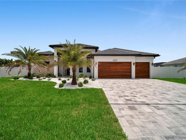 2227 SW 15th PL , CAPE CORAL, FL 33991