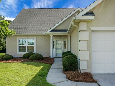 9136 Southern Grove Court, North Charleston, SC 29406