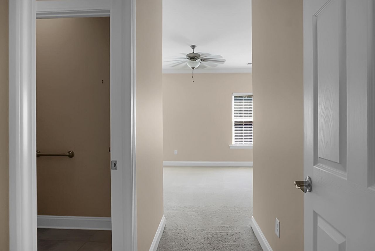 9136 Southern Grove Court Photo 21