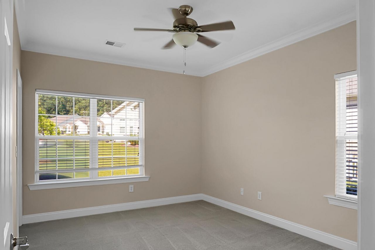 9136 Southern Grove Court Photo 25