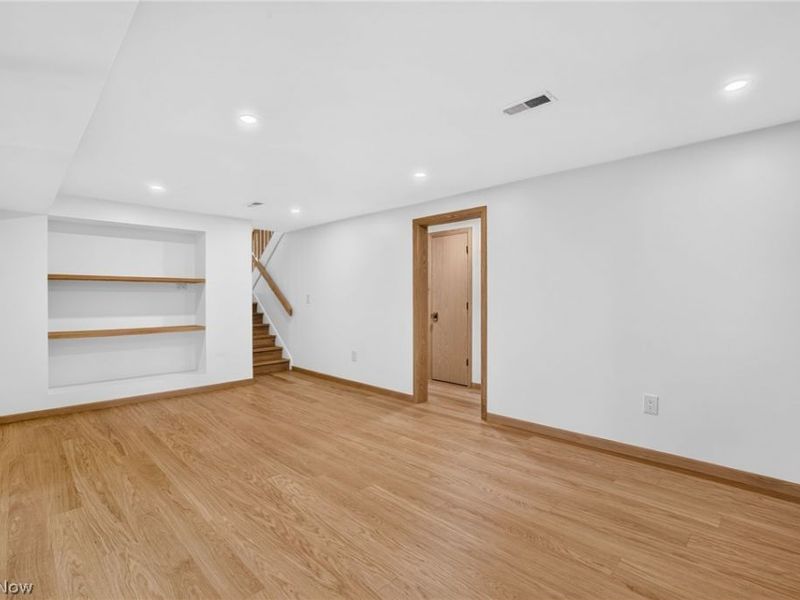 3866 Woodthrush Road, Akron, OH 44333 Photo 32