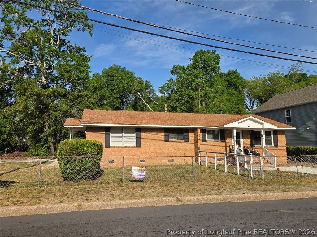 424 Bryan Street , Fayetteville, NC 28305 Main Photo
