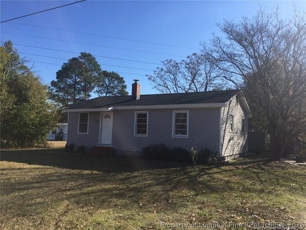 4823 Arlington Street , Hope Mills, NC 28348