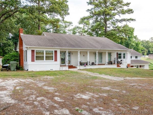 100 Twin Acres Drive , Fayetteville, NC 28303
