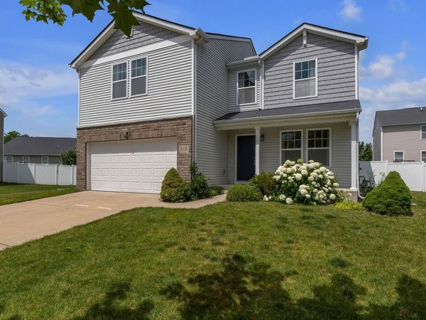 8334 Crab Apple Trail, Dexter, MI 48130