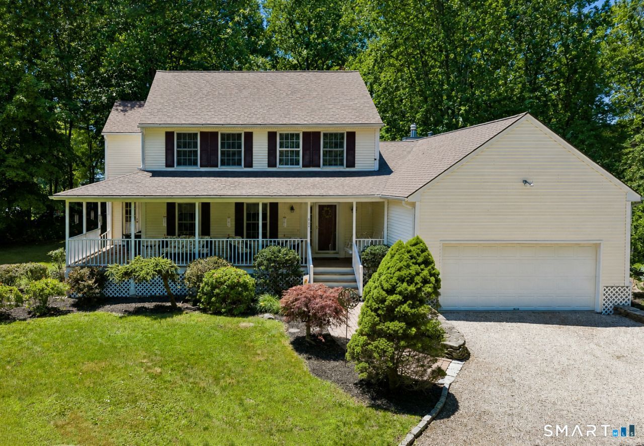 10 Ferris, Newtown, CT 06470 Main Photo
