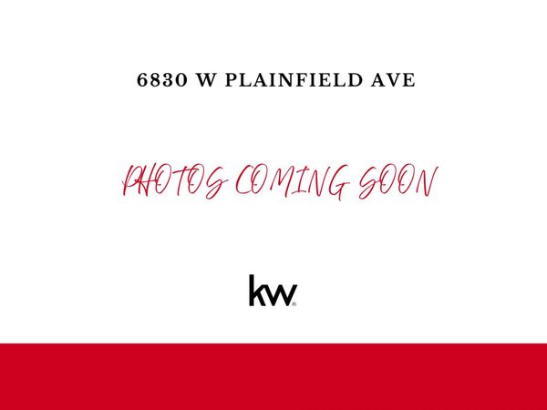 6830 W Plainfield Ave, Greenfield, WI 53220