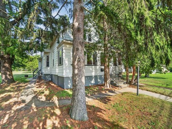 6122 35th Ave, Kenosha, WI 53142