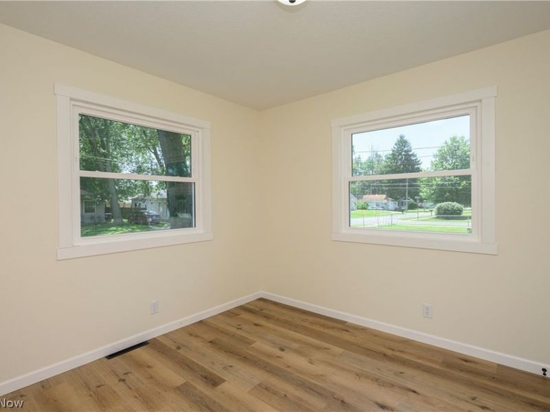 519 W Fike Avenue, Orrville, OH 44667 Photo 11