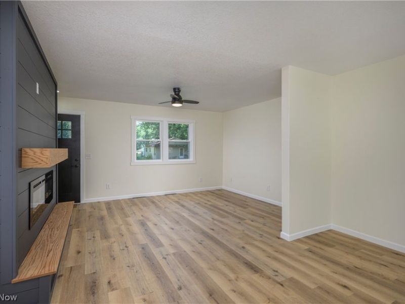 519 W Fike Avenue, Orrville, OH 44667 Photo 7