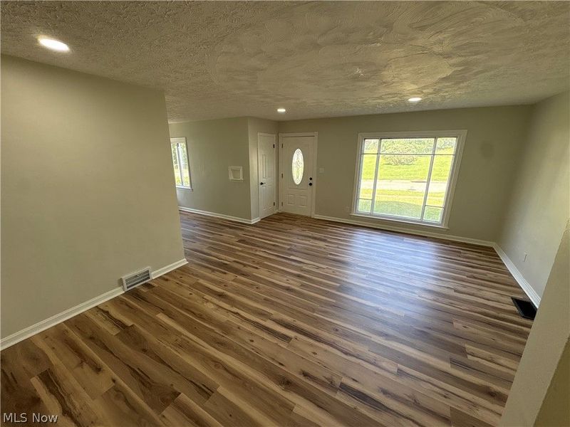 1350 Winton Avenue, Akron, OH 44320 Photo 6