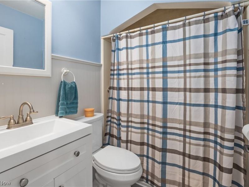 221 Ohio Avenue, Wadsworth, OH 44281 Photo 8