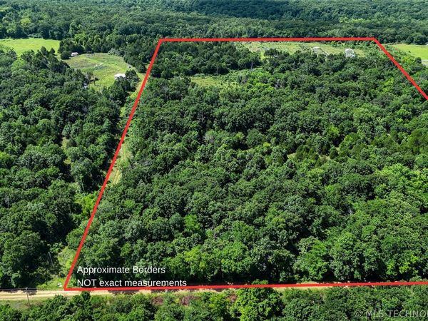 7760 Fig Road , Henryetta, OK 74437