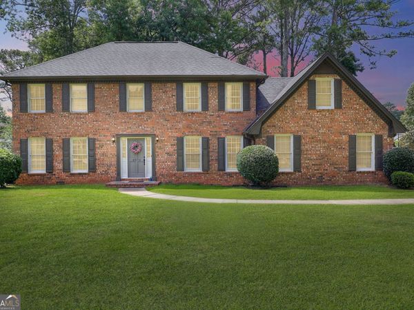 4976 Mystere Circle SW, Lilburn, GA 30047
