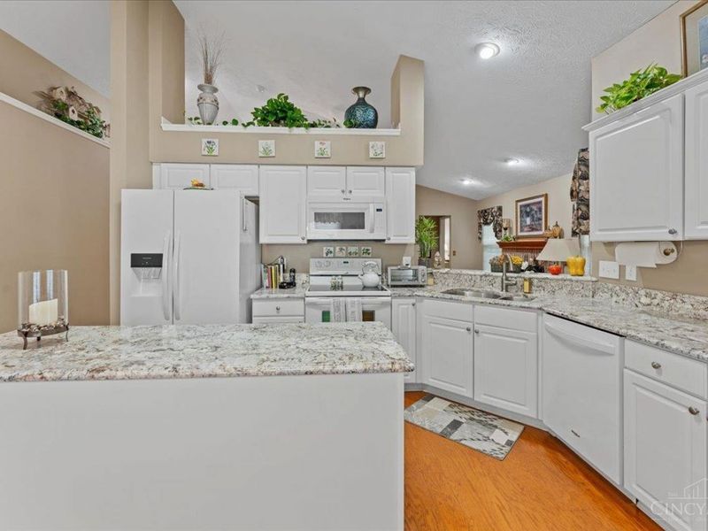 8185 Summer View Drive, Deerfield Twp., OH 45040 Photo 27