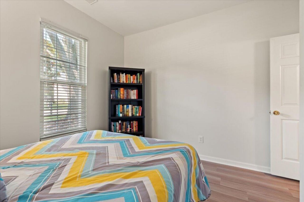 3286 Heathland Way Photo 30