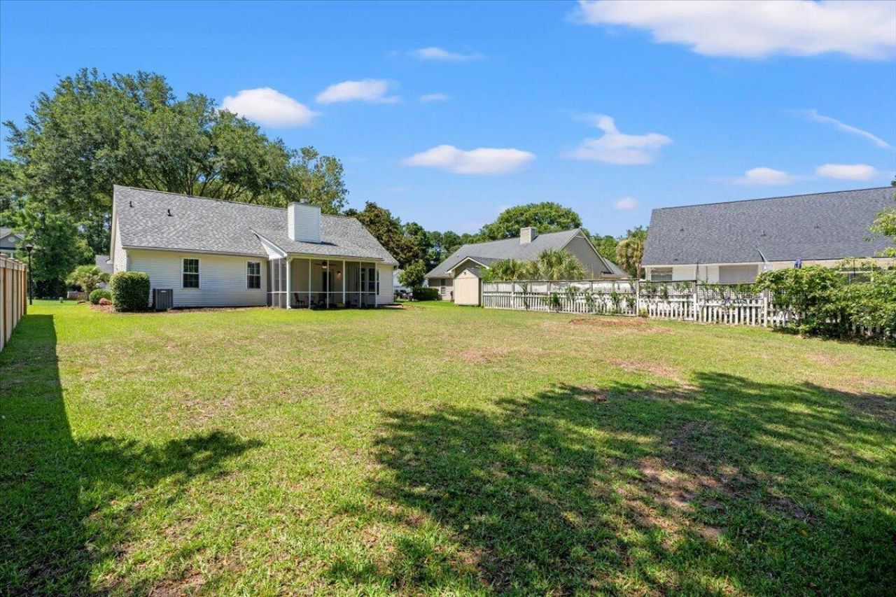 3286 Heathland Way Photo 43
