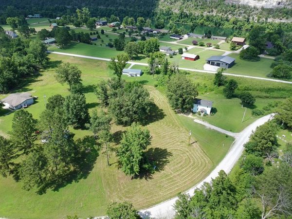 132 County Road 101 , Norfork, AR 72658