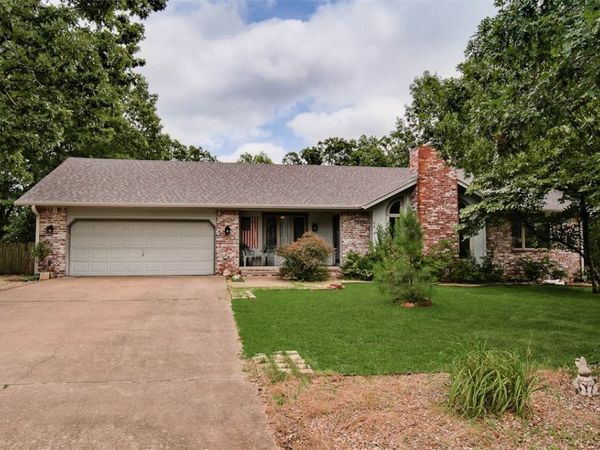 48 Huskins Circle , Bella Vista, AR 72715