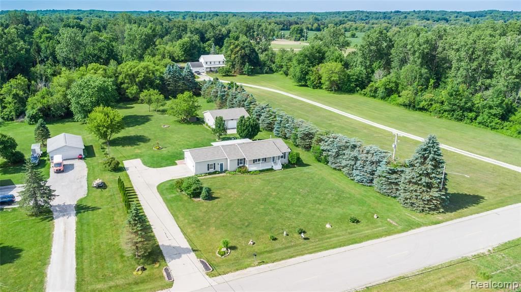 9600 Hamill Road, Otisville Vlg, MI 48463 Main Photo