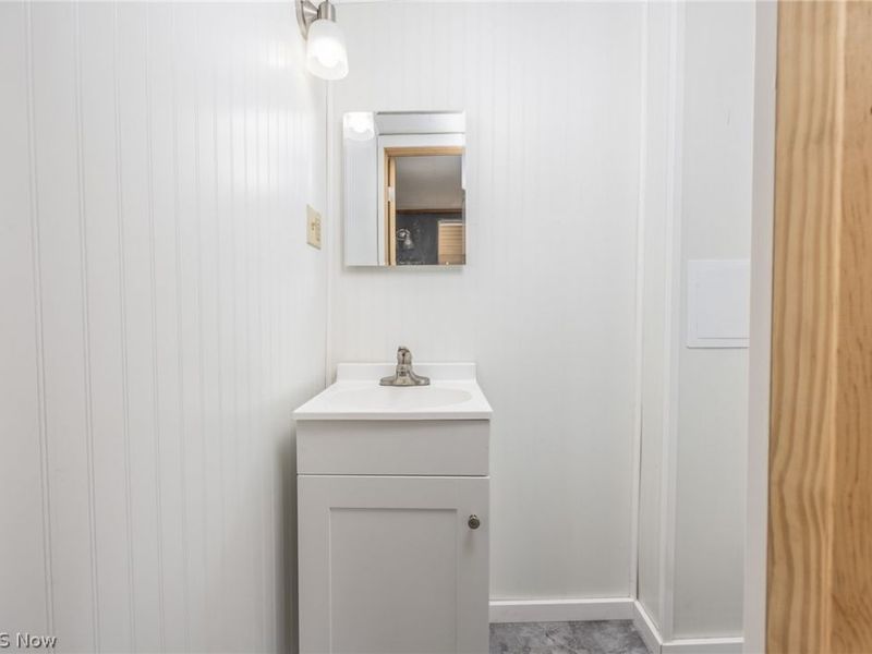 704 2nd Street, New Matamoras, OH 45750 Photo 11