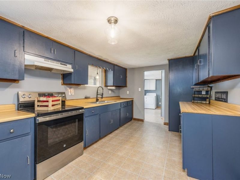 704 2nd Street, New Matamoras, OH 45750 Photo 7