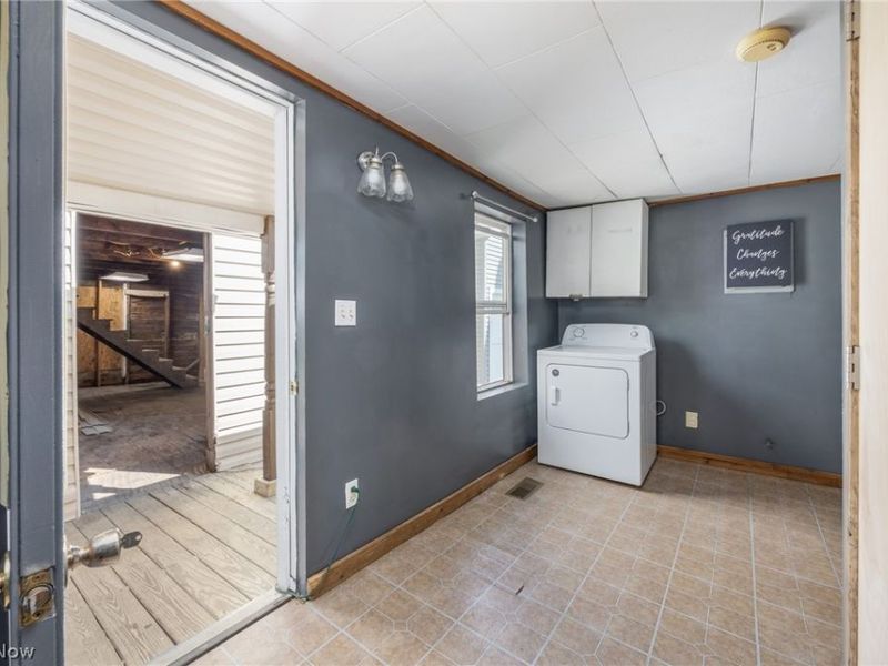 704 2nd Street, New Matamoras, OH 45750 Photo 8