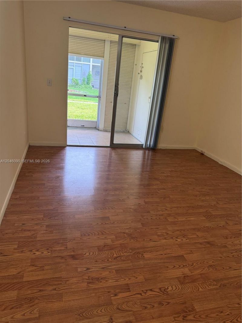 100 SW 132nd Way, Unit 101K, Pembroke Pines, FL 33027 Photo