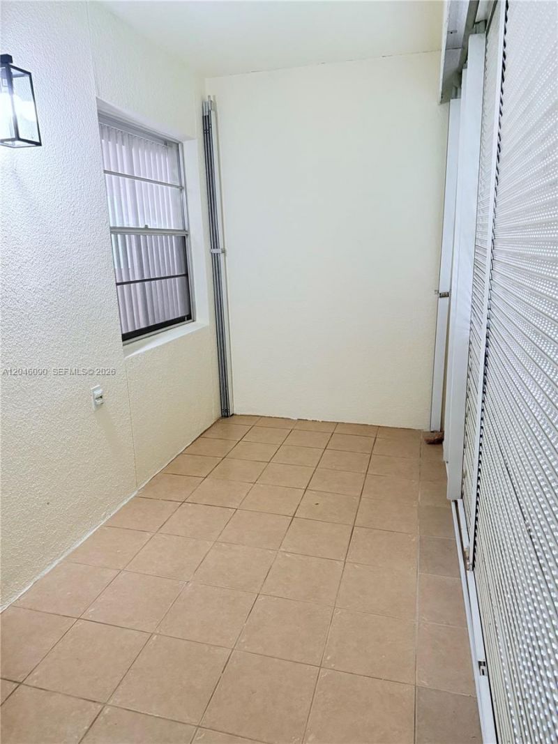 100 SW 132nd Way, Unit 101K, Pembroke Pines, FL 33027 Photo