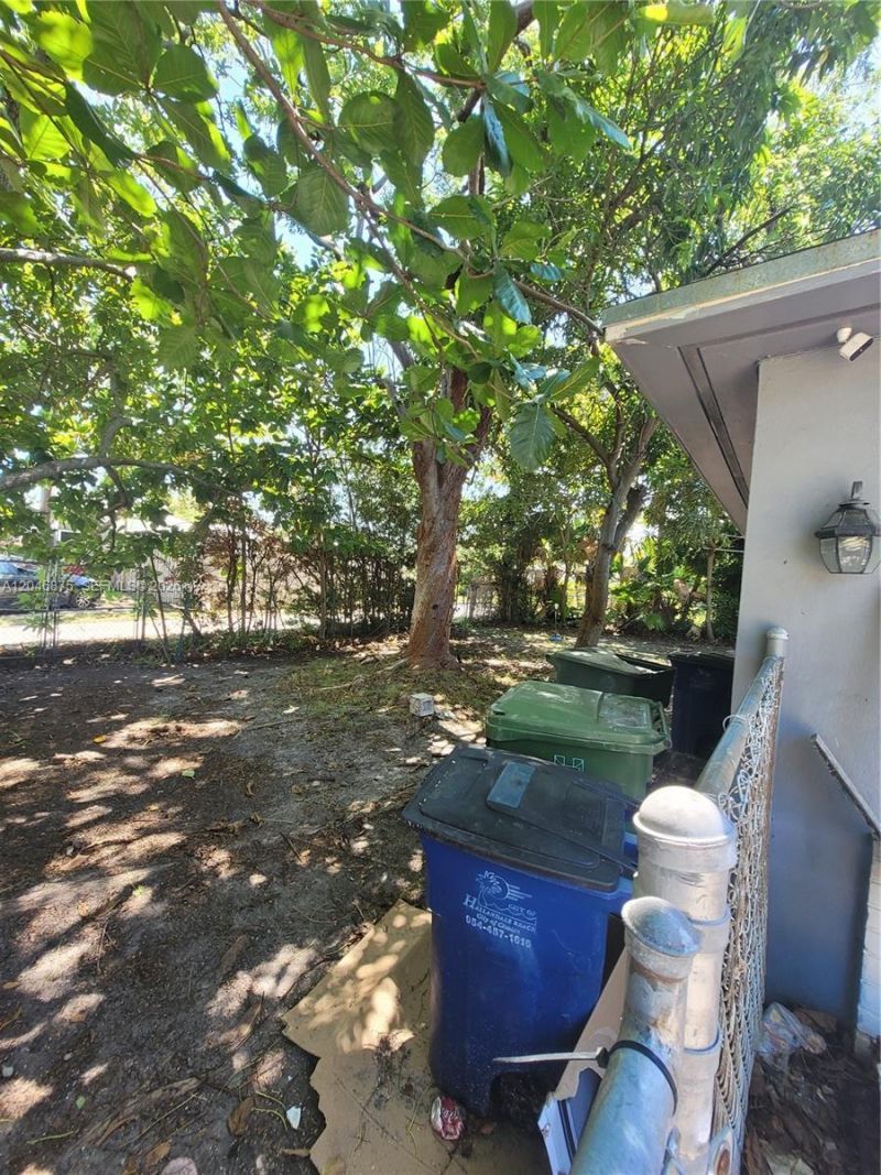 1132 Moffett St , Hallandale Beach, FL 33009 Photo