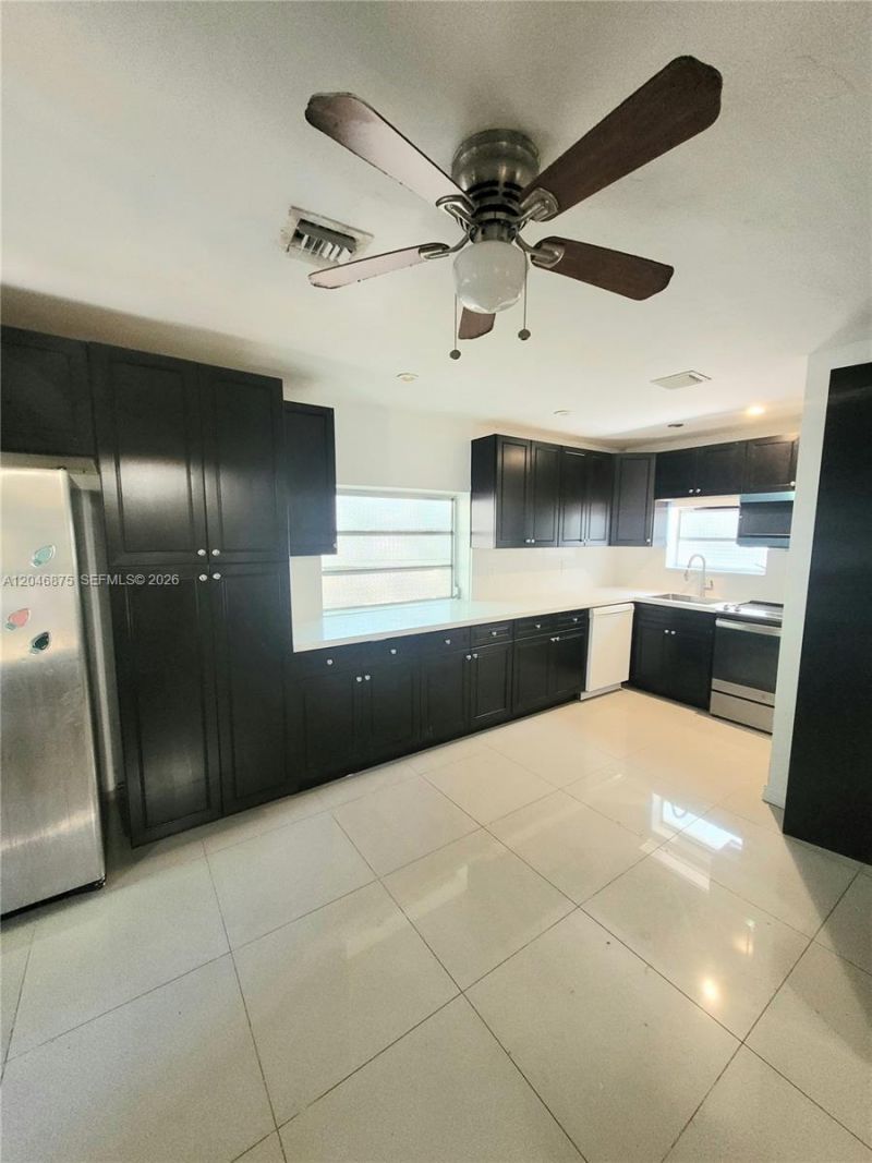 1132 Moffett St , Hallandale Beach, FL 33009 Photo