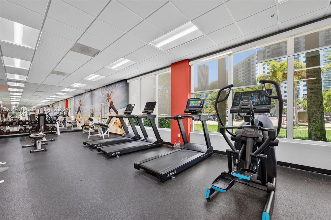 19380 Collins Ave, Unit 608, Sunny Isles Beach, FL 33160 Photo