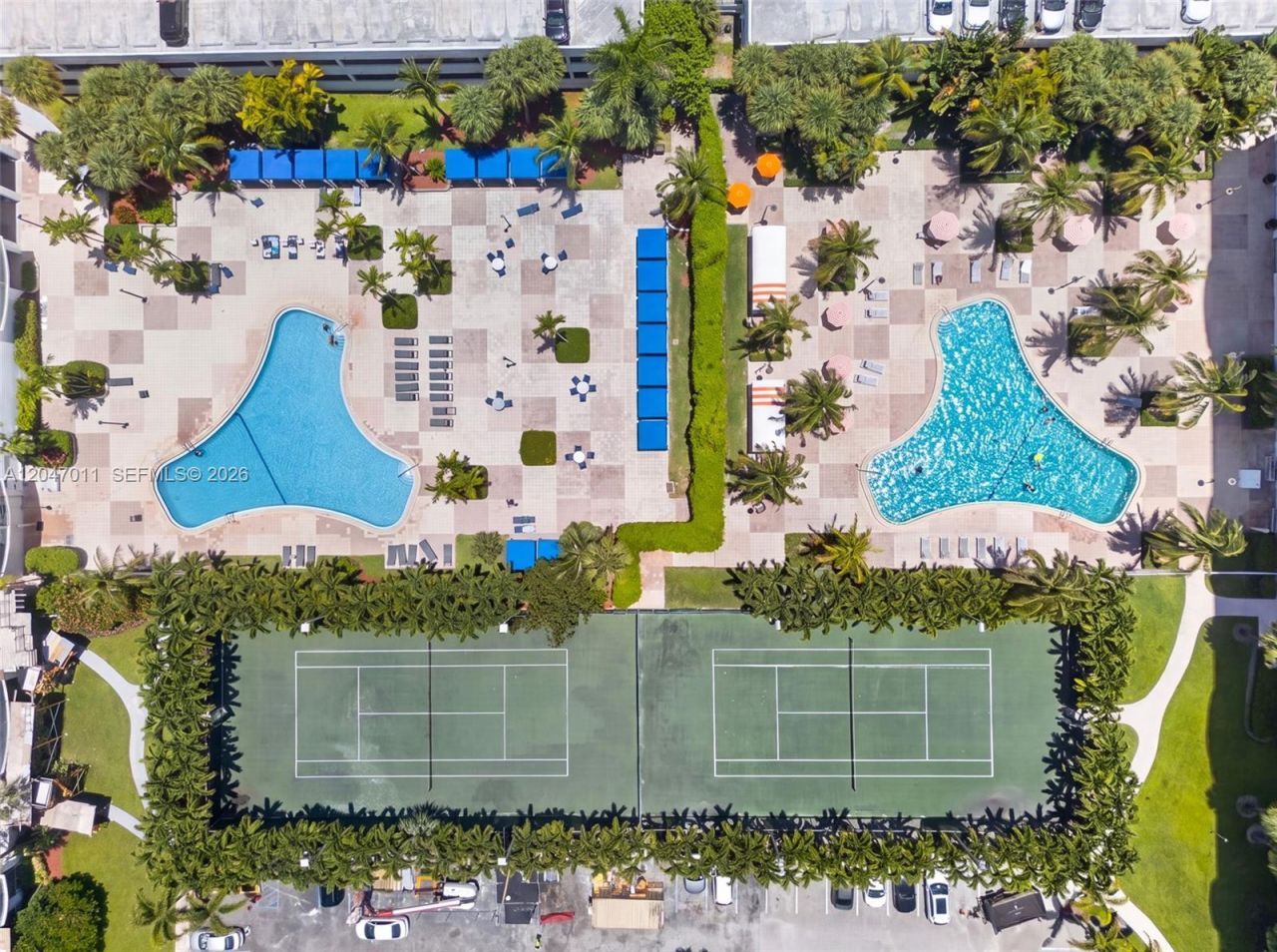 19380 Collins Ave, Unit 608, Sunny Isles Beach, FL 33160 Photo