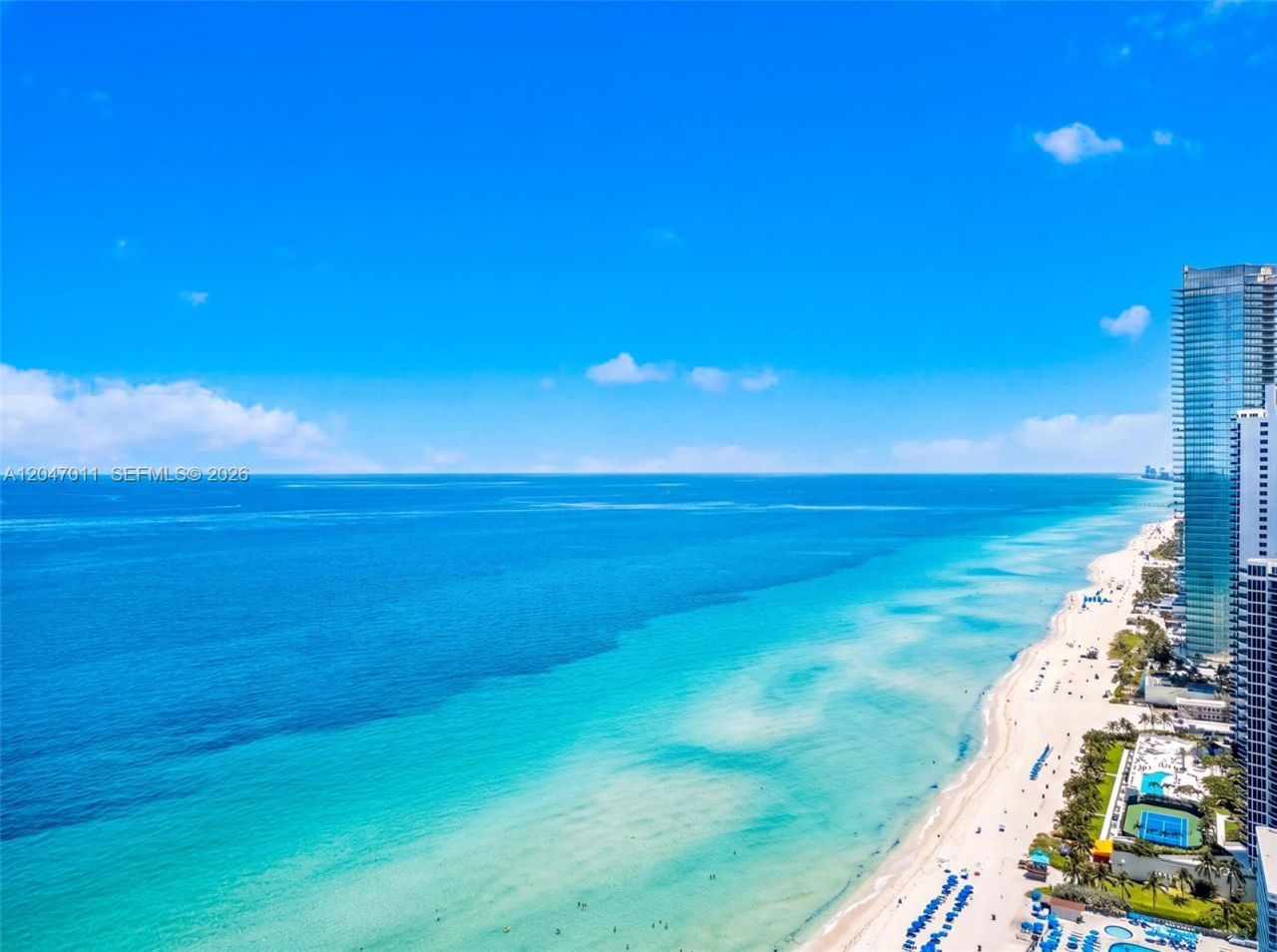 19380 Collins Ave, Unit 608, Sunny Isles Beach, FL 33160 Photo