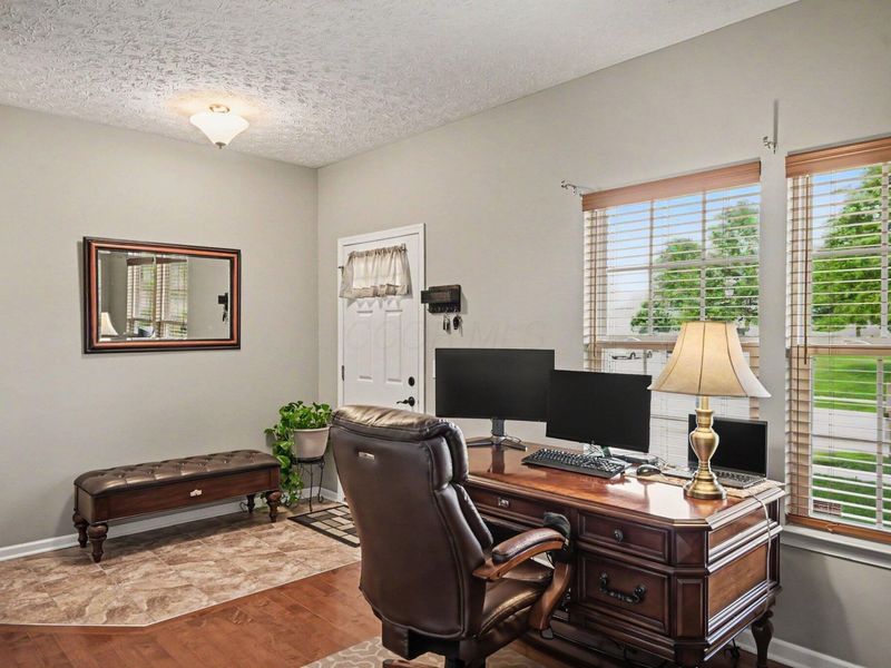 5507 Lehman Meadows Drive, Canal Winchester, OH 43110 Photo 16