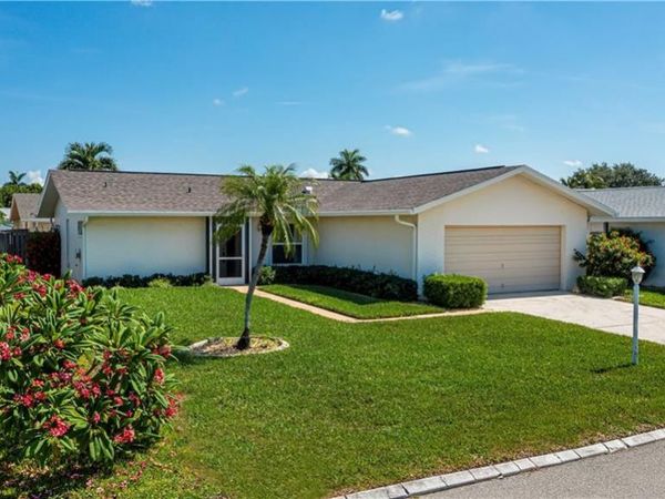 9782 Deerfoot DR, FORT MYERS, FL 33919