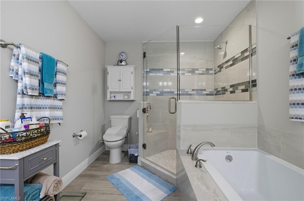 1203 N Brandywine Cir , Fort Myers, FL 33919 Photo