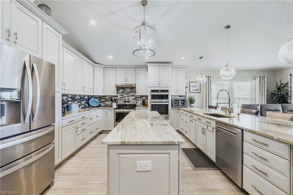 1203 N Brandywine Cir , Fort Myers, FL 33919 Photo