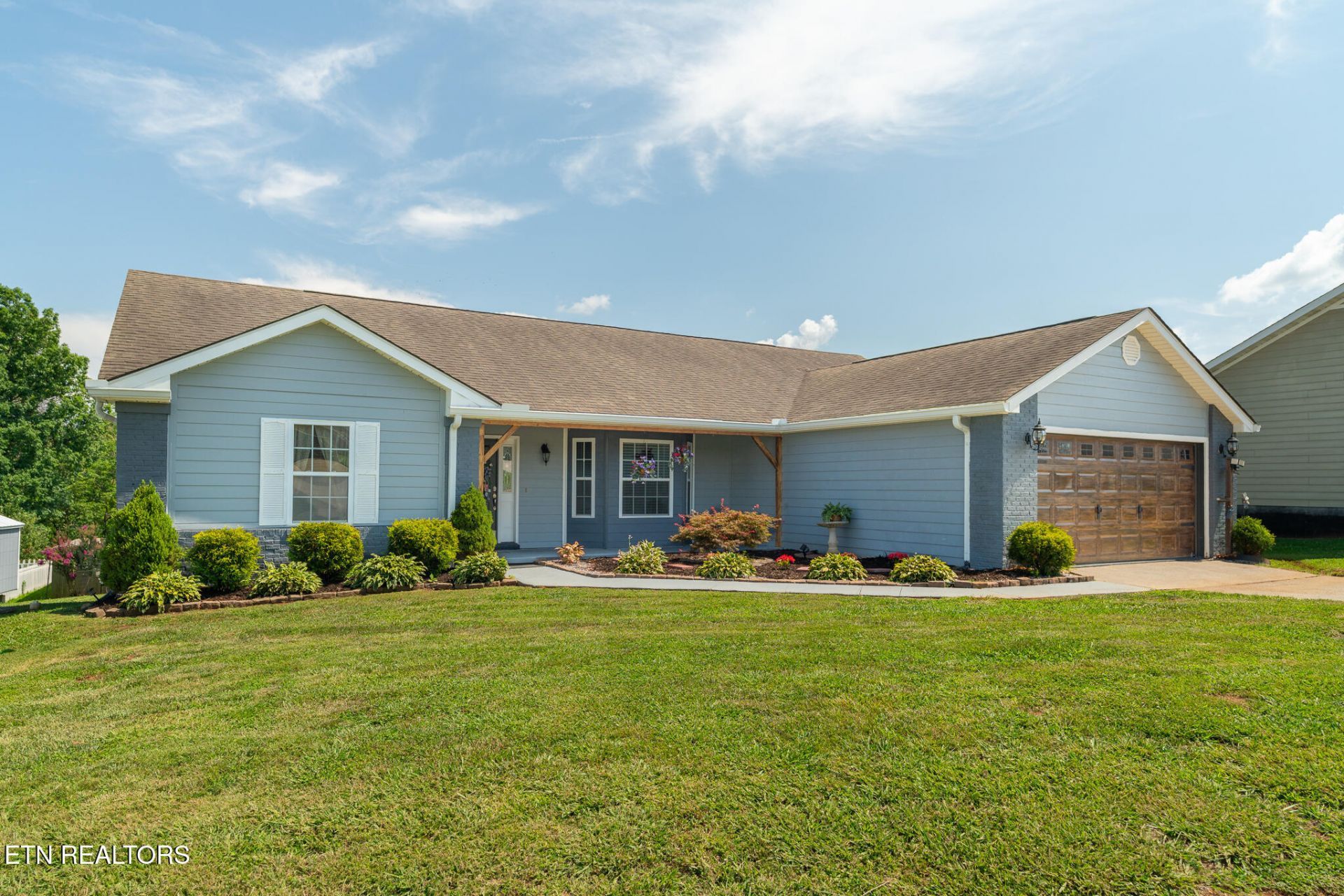 1246 Lori Ellen Court, Sevierville, TN 37876 Main Photo