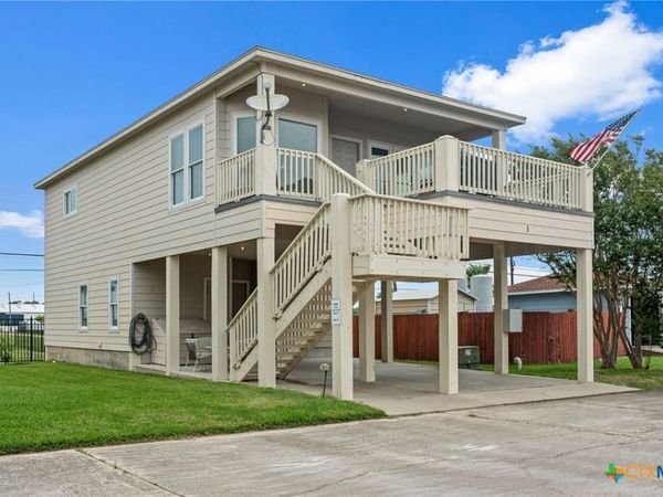 1 Alligator Head Lane, Port O'Connor, TX 77982