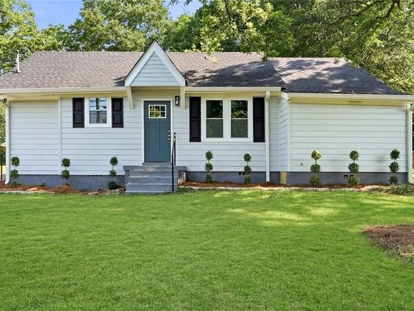 227 Peachtree Street , Cedartown, GA 30125