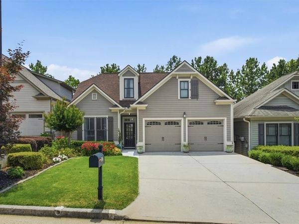 227 Highland Village Lane , Woodstock, GA 30188