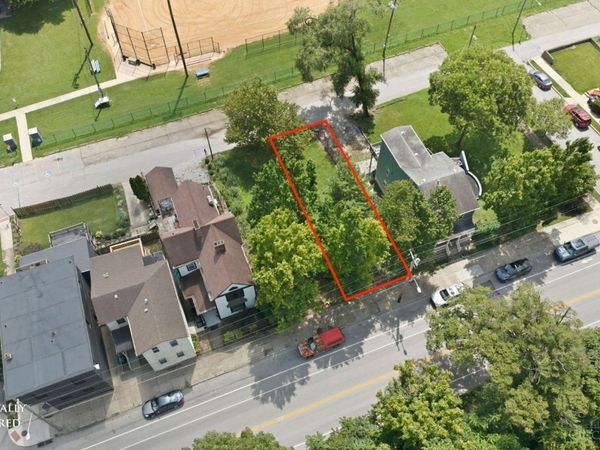 3035 Riverside Drive, Cincinnati, OH 45226