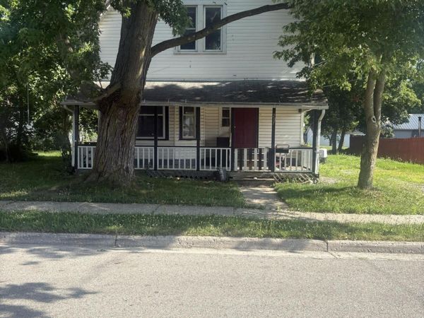 207 E Lawrence Street , Montpelier, OH 43543