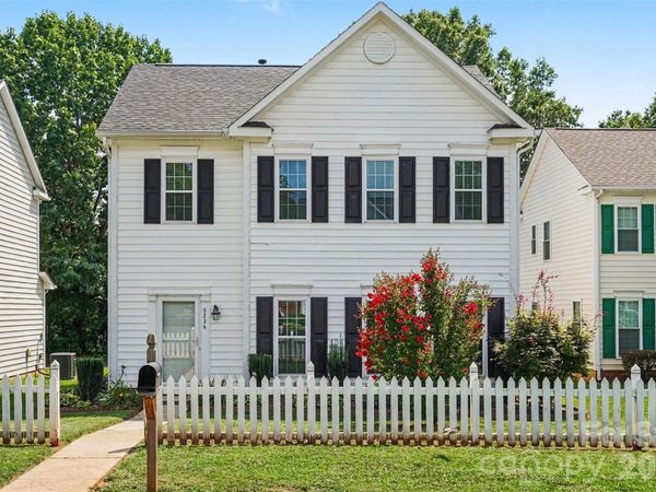 9224 Ligon Court, Charlotte, NC 28213