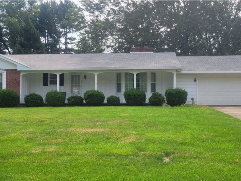 6359 Balsam Drive, Amherst, OH 44001 Photo 1